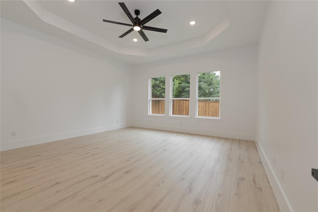 2222 Grove Lane Property Photo 16