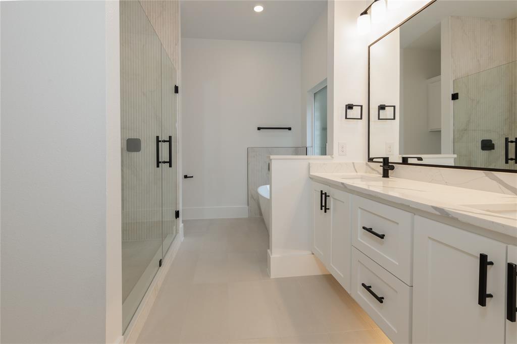 2222 Grove Lane Property Photo 18