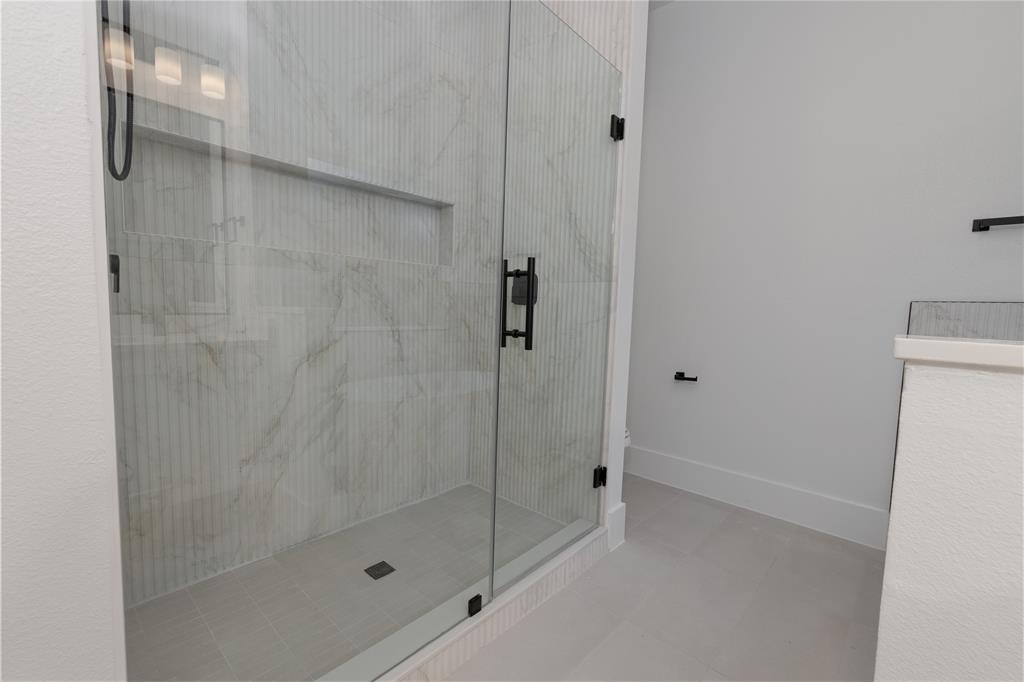 2222 Grove Lane Property Photo 20