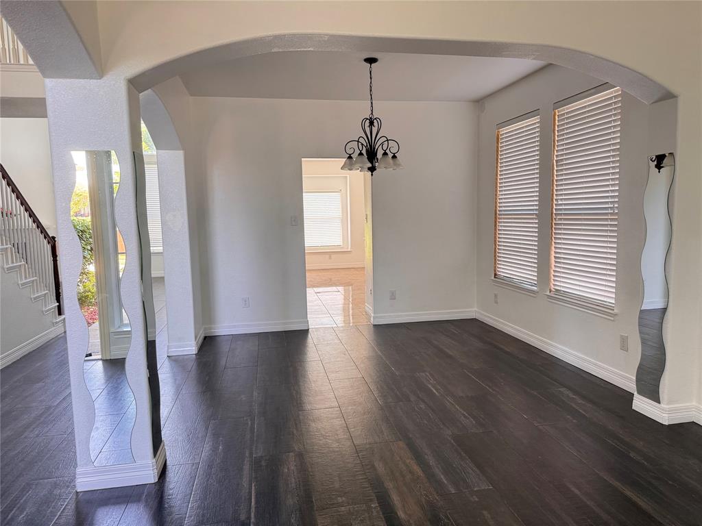 8226 Fox Creek Trail Property Photo 8