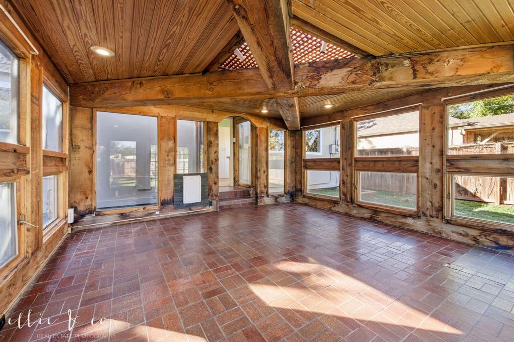 917 Blair Street Property Photo 20