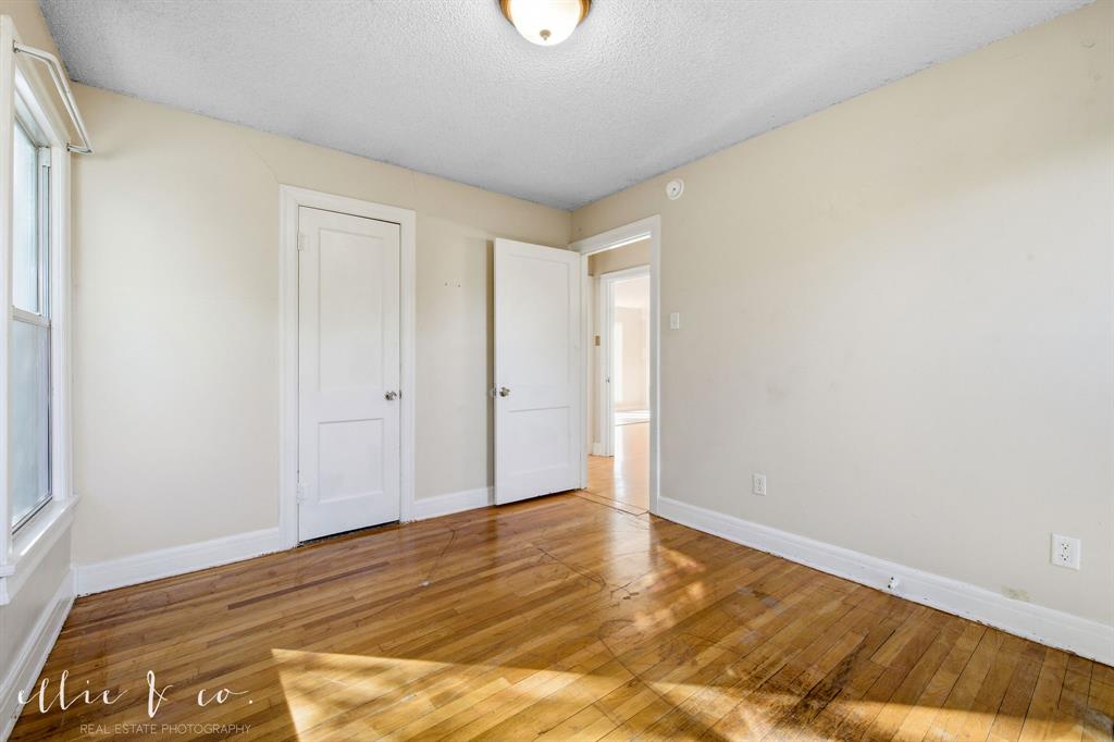 917 Blair Street Property Photo 31