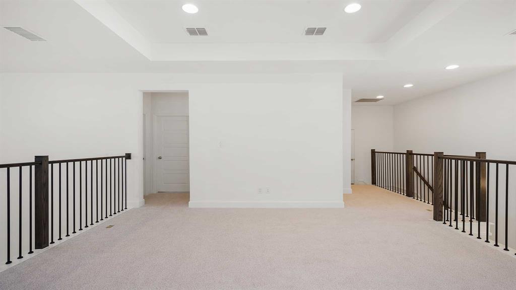2922 Soaring Hills Drive Property Photo 12