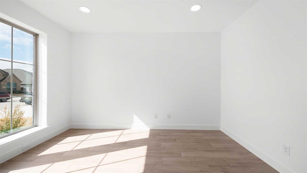 2922 Soaring Hills Drive Property Photo 14