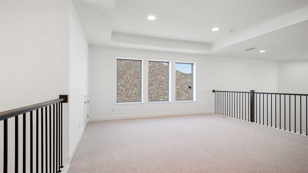 2922 Soaring Hills Drive Property Photo 19