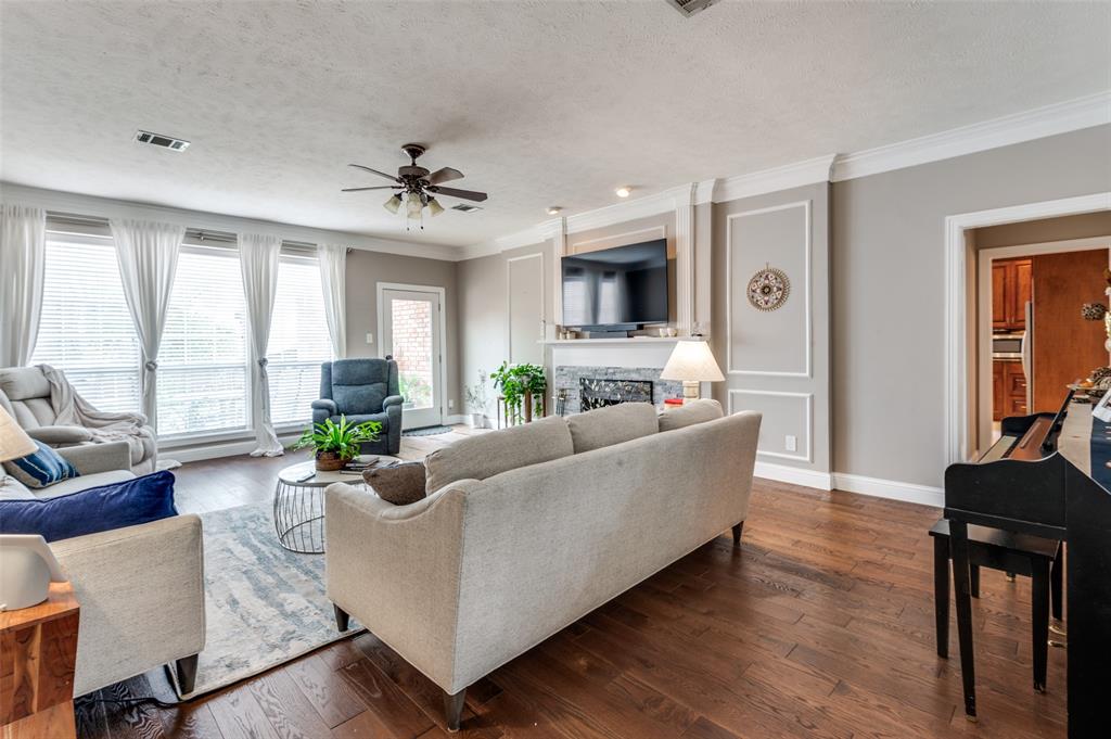 2204 Yaupon Drive Property Photo 7