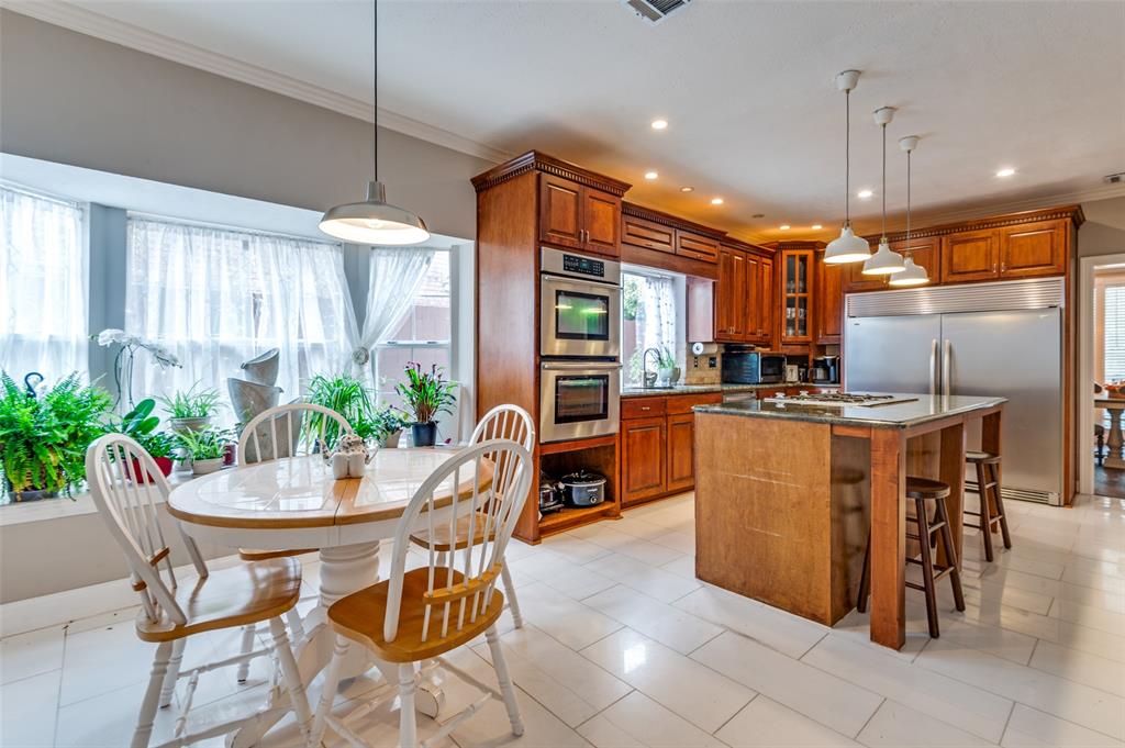 2204 Yaupon Drive Property Photo 22