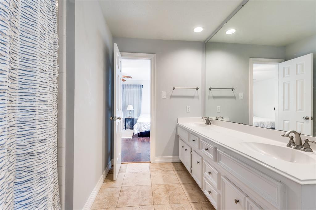 2204 Yaupon Drive Property Photo 27