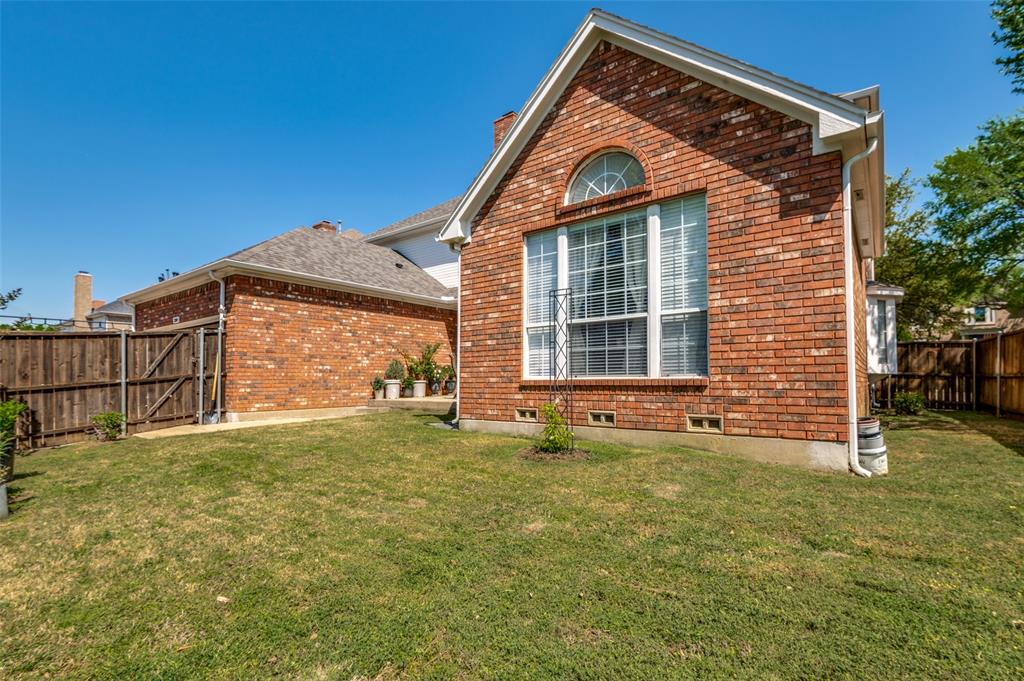 2204 Yaupon Drive Property Photo 28