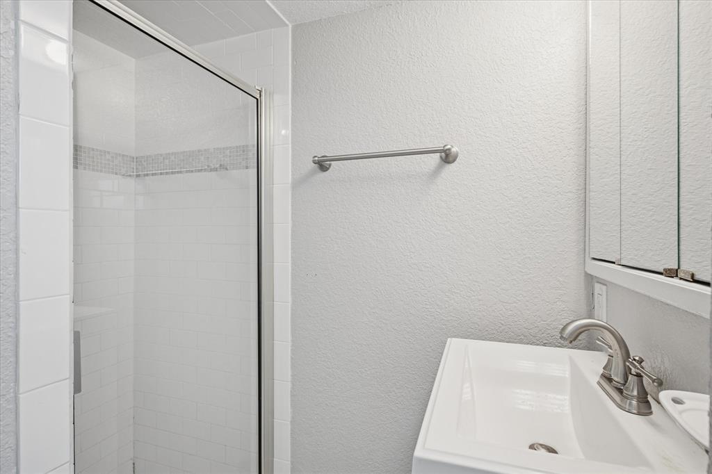 9828 County Road Property Photo 10