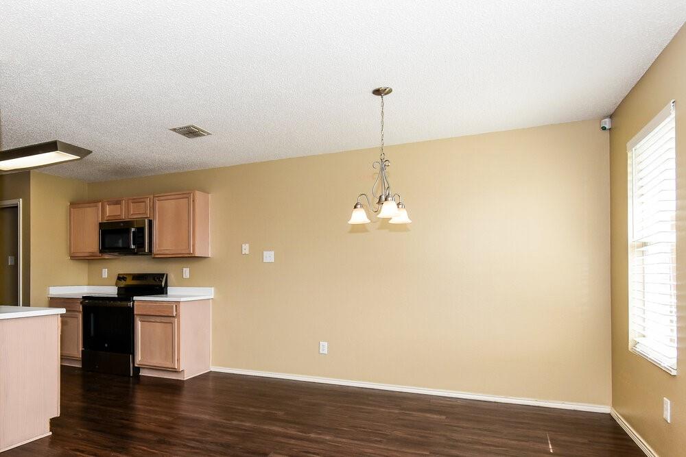 Address Unavailable Property Photo 7