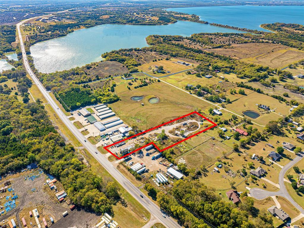 6910 Highway 78 Property Photo 1