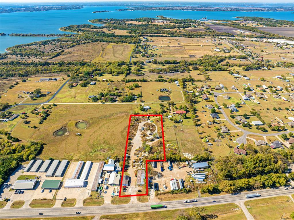 6910 Highway 78 Property Photo 2