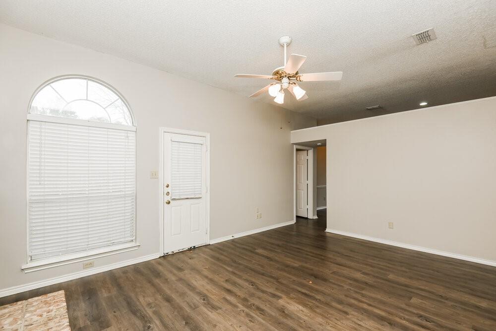 Address Unavailable Property Photo 4