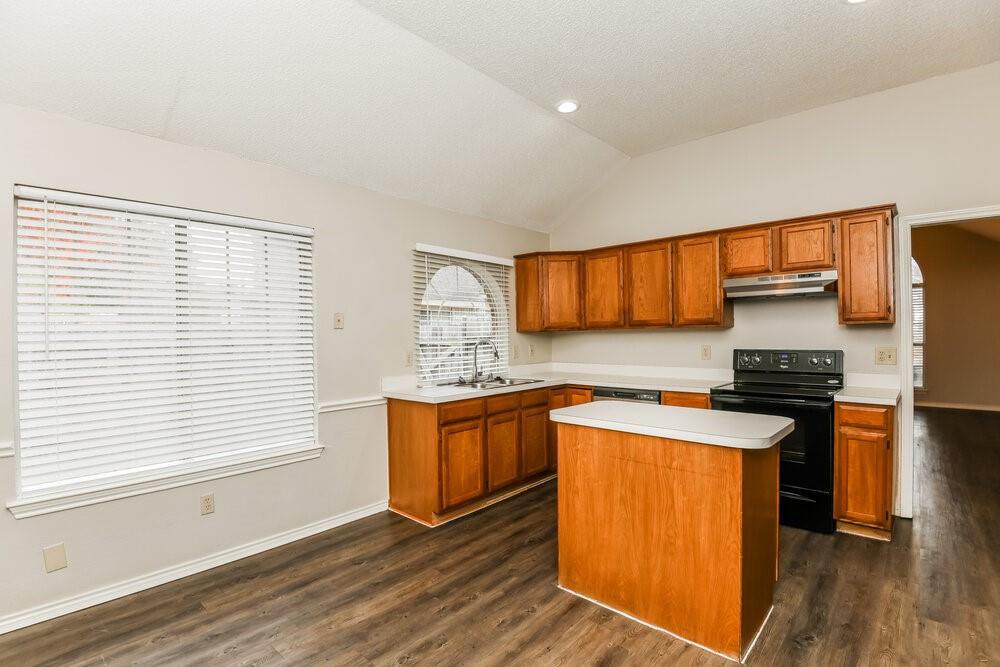 Address Unavailable Property Photo 6