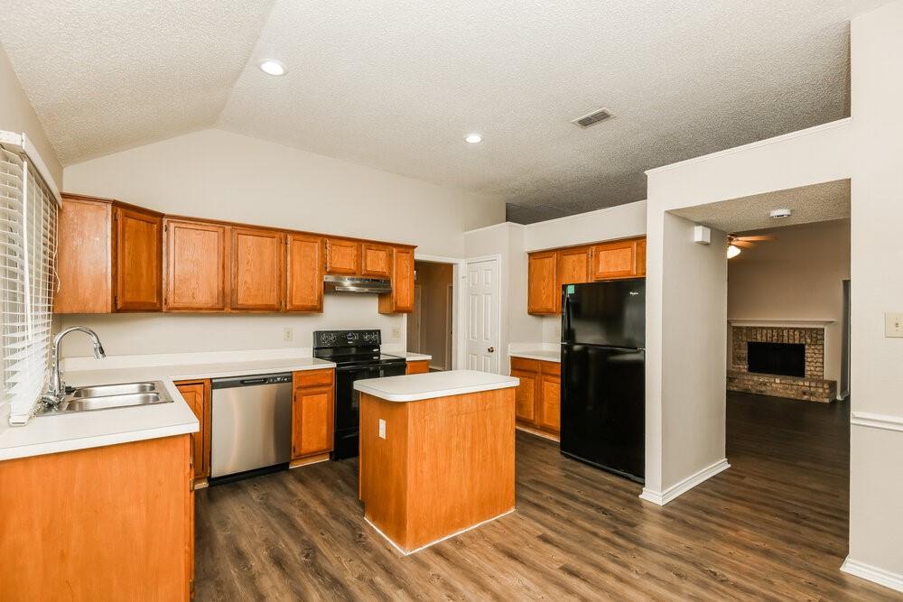 Address Unavailable Property Photo 8