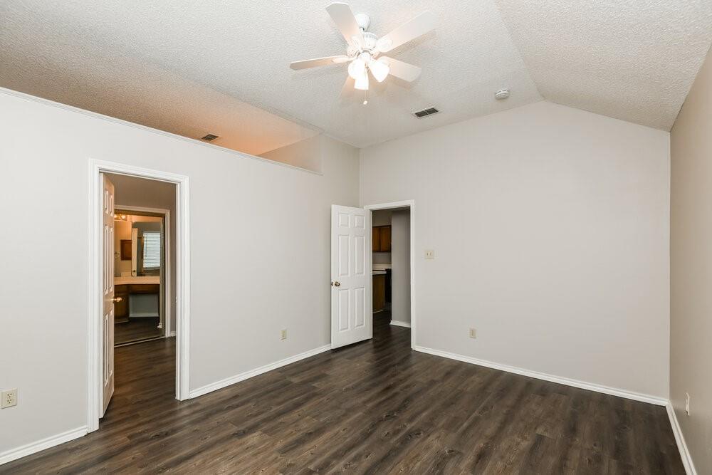 Address Unavailable Property Photo 11