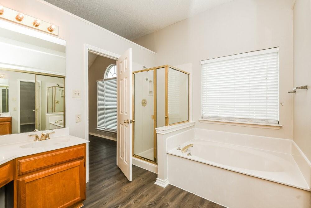 Address Unavailable Property Photo 12