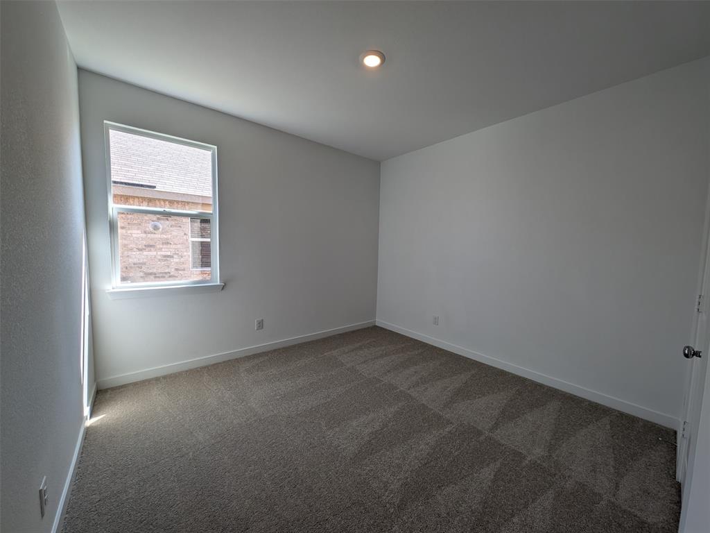 325 Texas Trail Property Photo 13