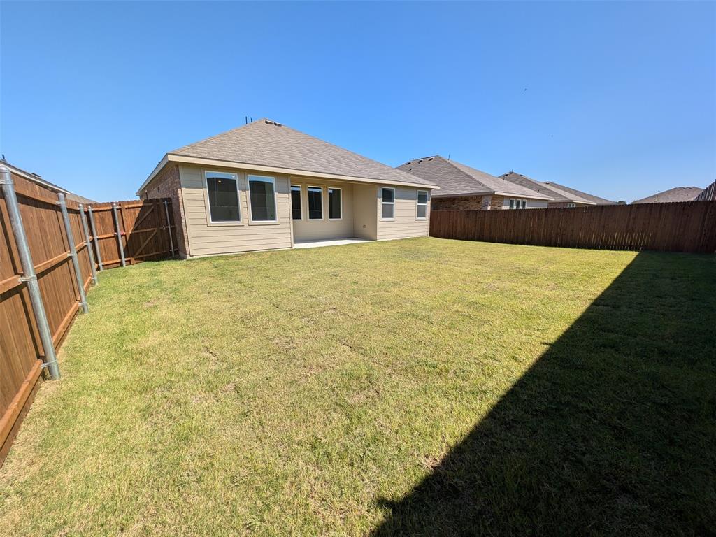 325 Texas Trail Property Photo 16