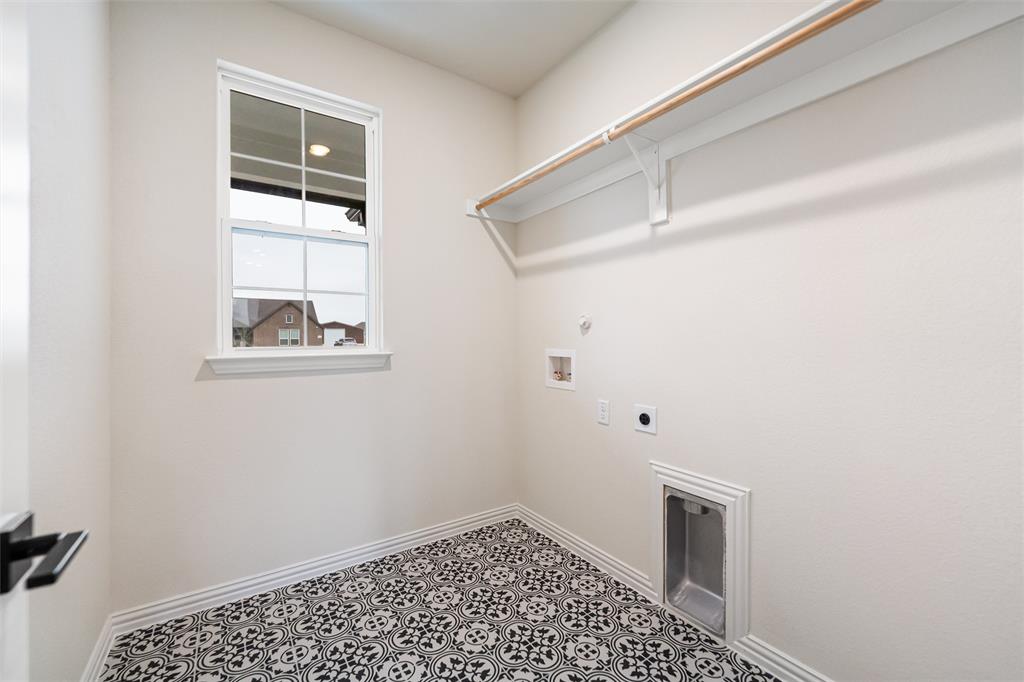 3107 White Oak Road Property Photo 13