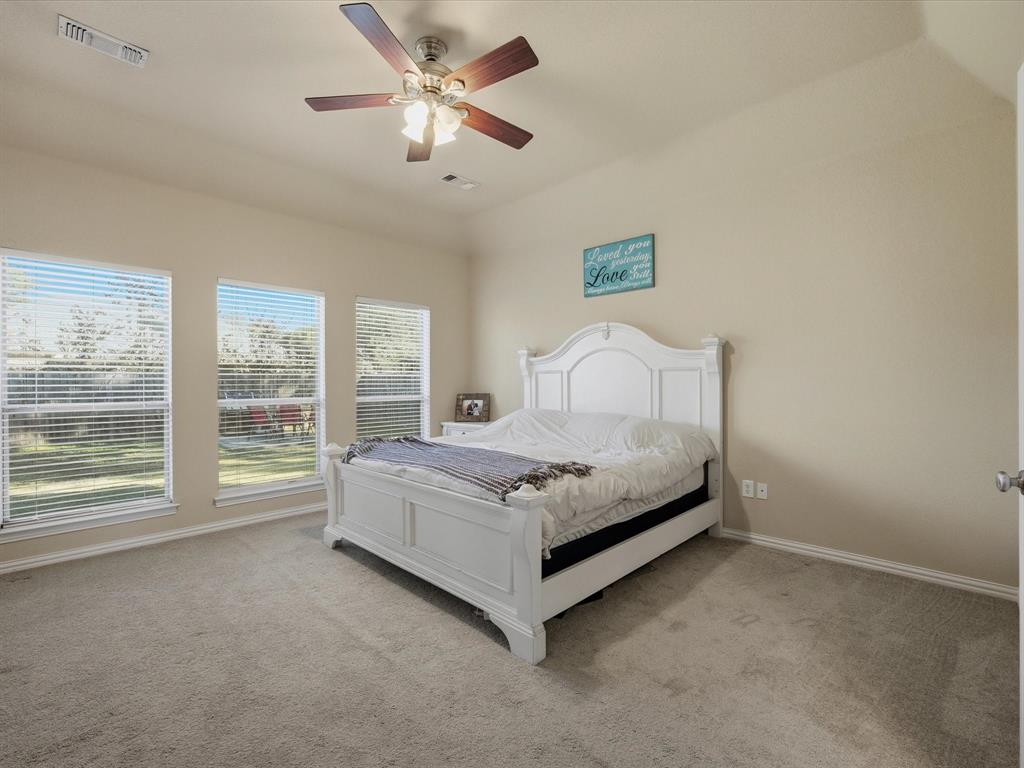 2107 Ridgewood Drive Property Photo 17