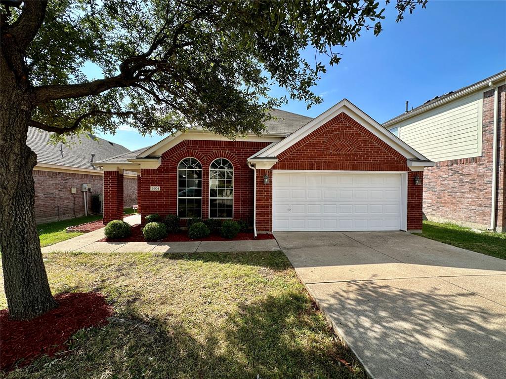 3804 Aldersyde Drive Property Photo 3