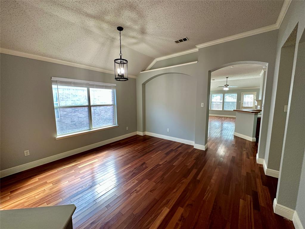 3804 Aldersyde Drive Property Photo 7