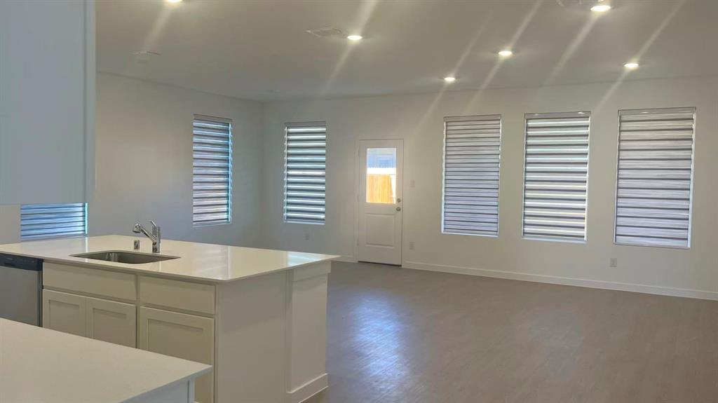 909 Calley Pear Trail Property Photo 9