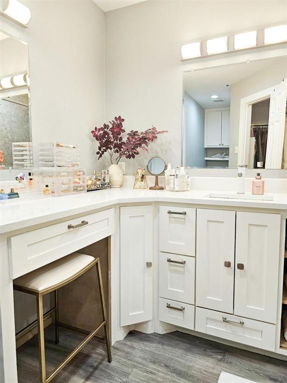 7810 Creek View Drive Property Photo 19