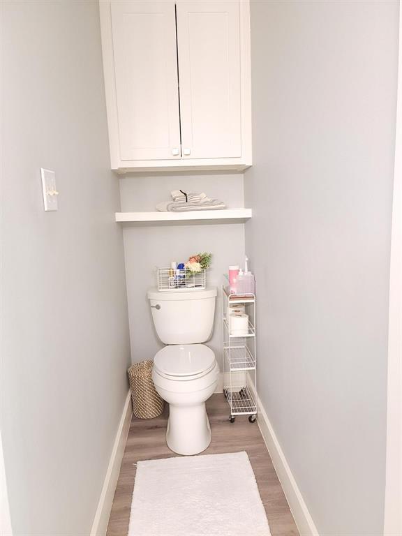 7810 Creek View Drive Property Photo 20