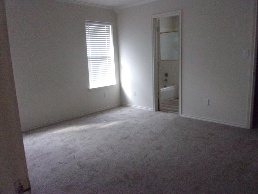 1511 Spanish Oak Drive Property Photo 9