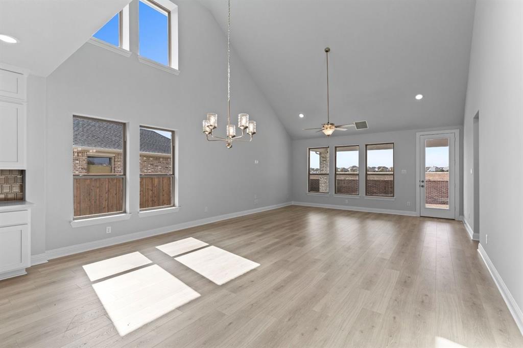 2003 Birch Street Property Photo 11