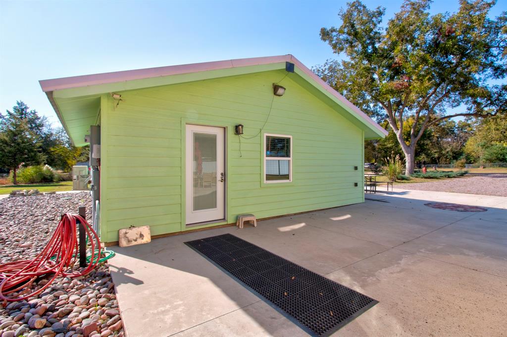 227 Newcastle Drive Property Photo 6