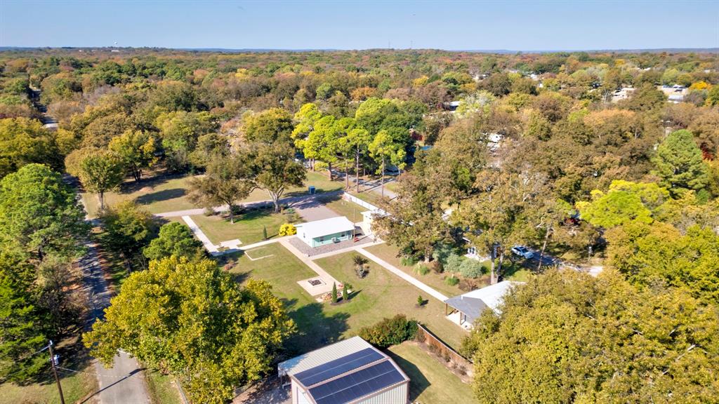 227 Newcastle Drive Property Photo 9