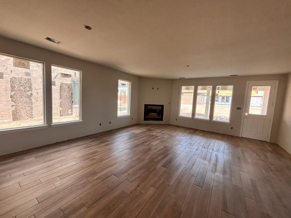 1928 Velora Drive Property Photo 4