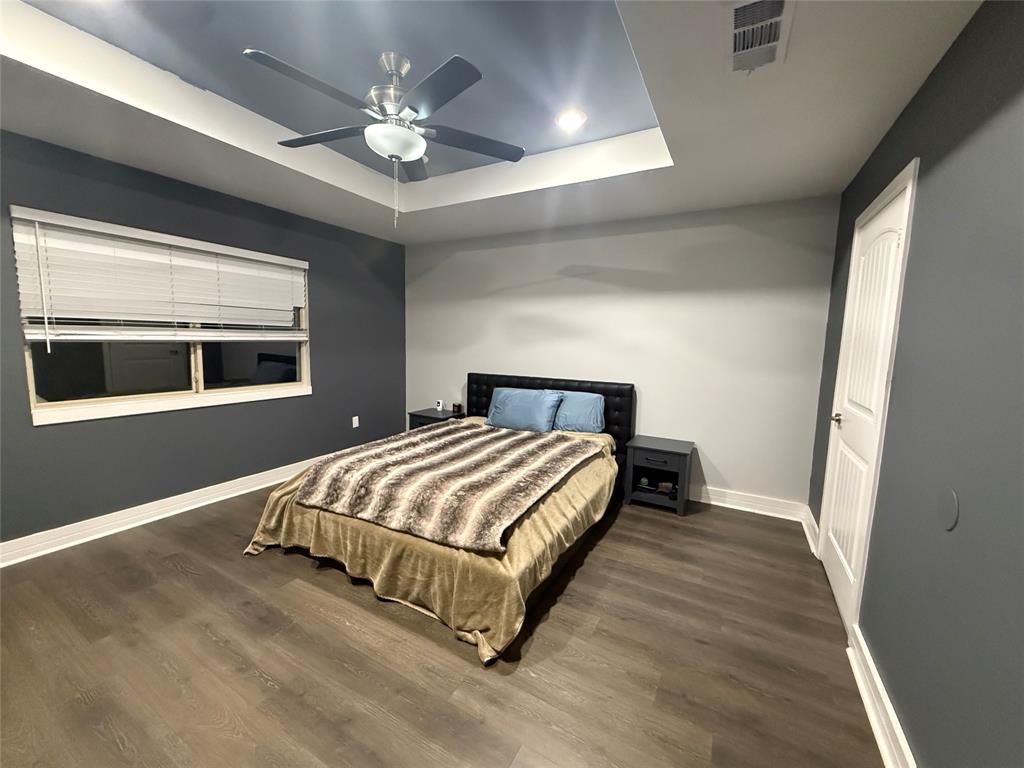 3315 Parvia Avenue Property Photo 6