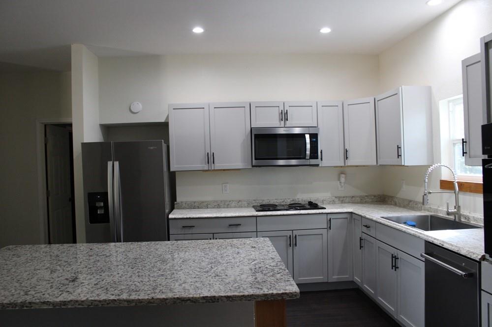 1669 Hideaway Lane Property Photo 6