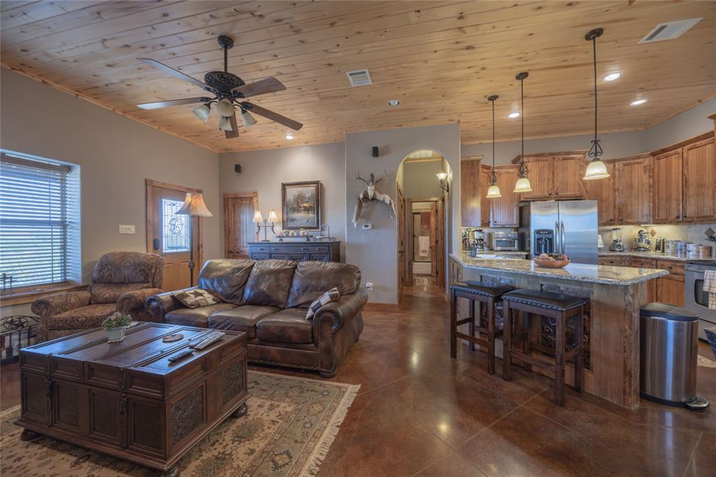 3270 Fm-573 Property Photo 13