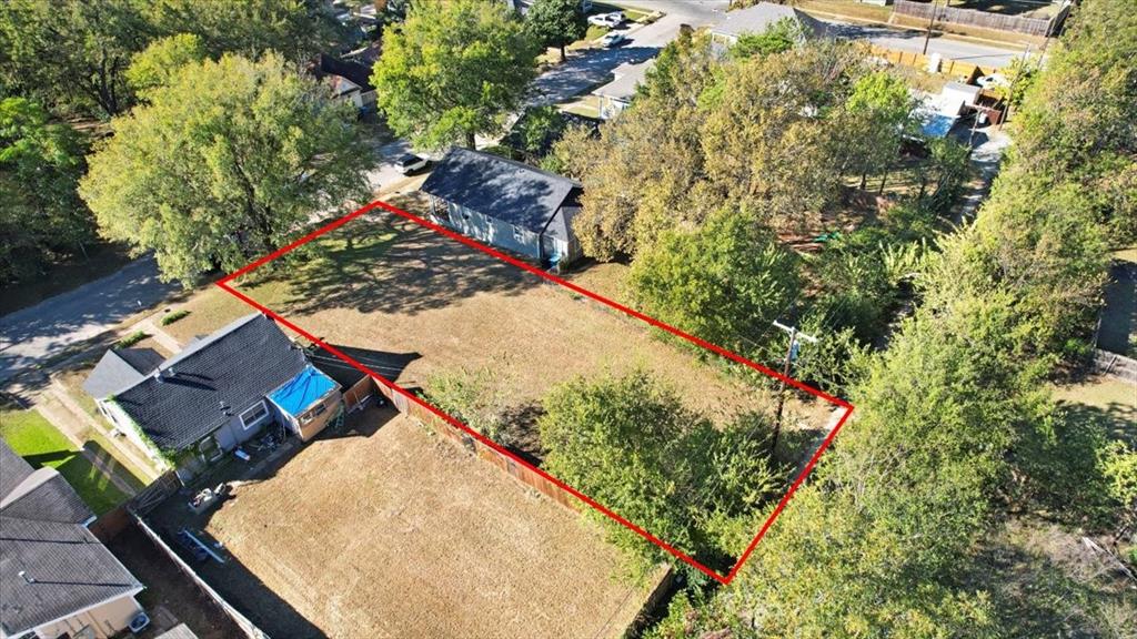 513 W Texas Street Property Photo 24