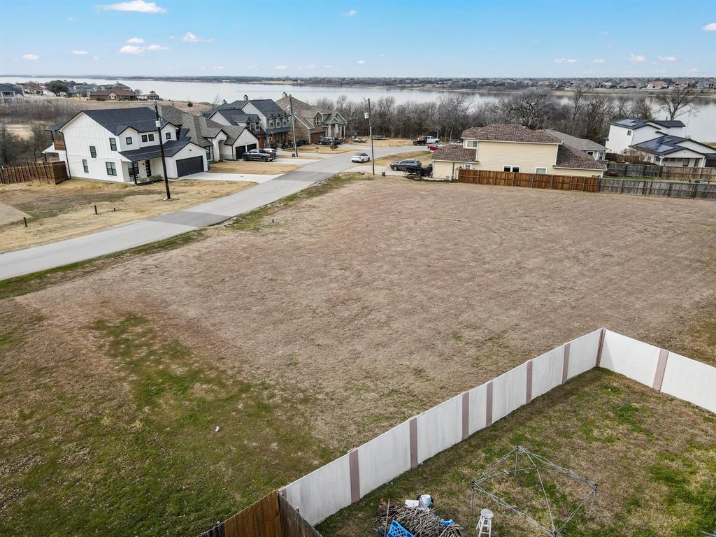 7612 W Shore Drive Property Photo 16