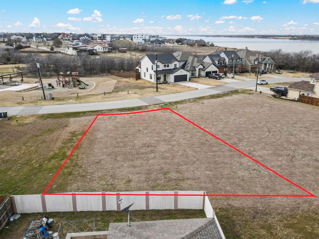 7612 W Shore Drive Property Photo 18