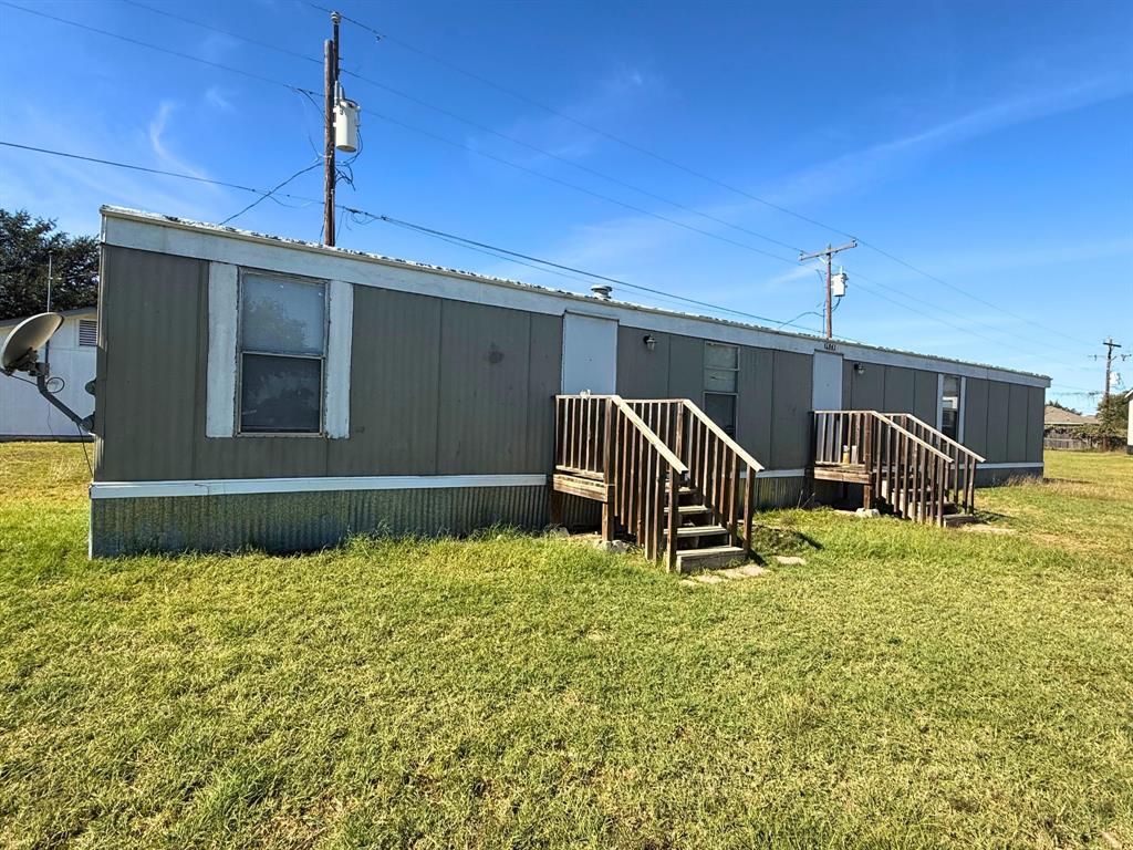 1941 Gale Drive Property Photo 1