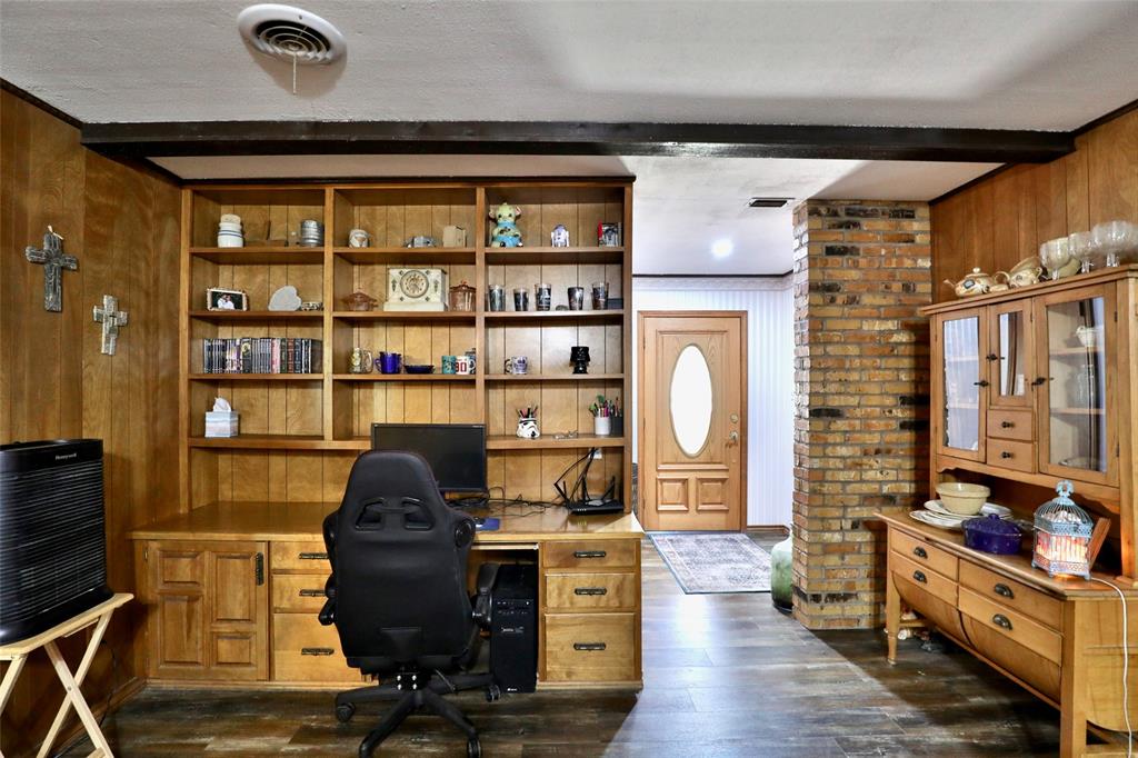 448 Elmdale Road Property Photo 4