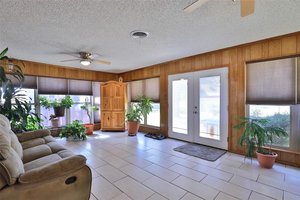 448 Elmdale Road Property Photo 22