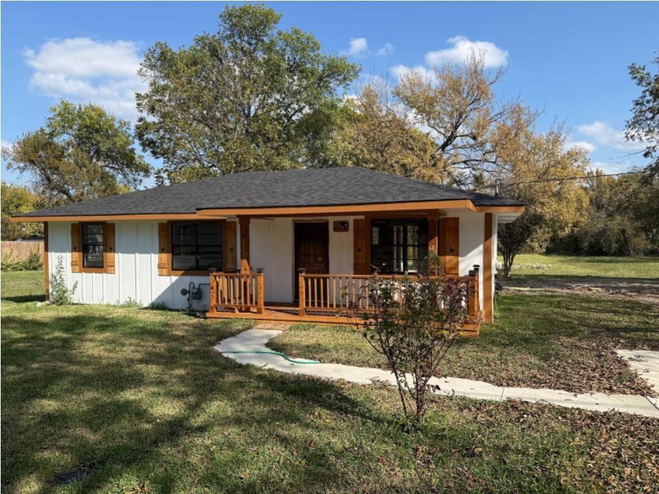 605 Bost Street Property Photo 11