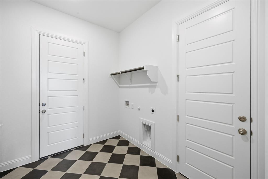 2732 Dunnet Drive Property Photo 24