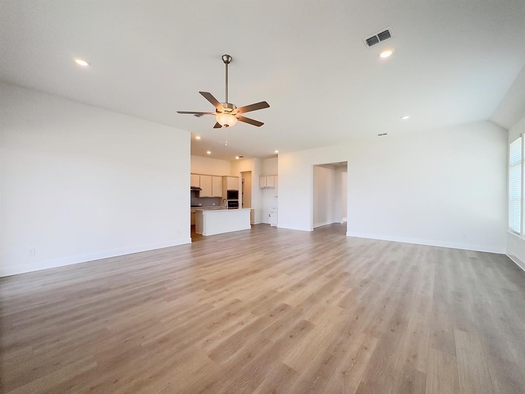 9840 Chesney Drive Property Photo 7