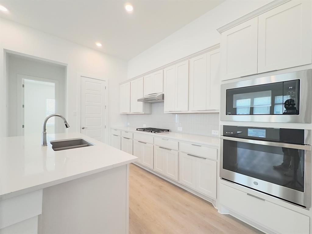 9840 Chesney Drive Property Photo 10