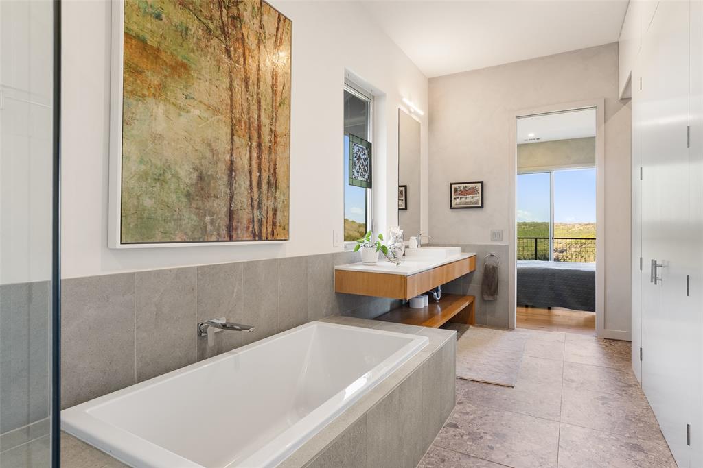 2037 Wolf Creek Ranch Road Property Photo 20